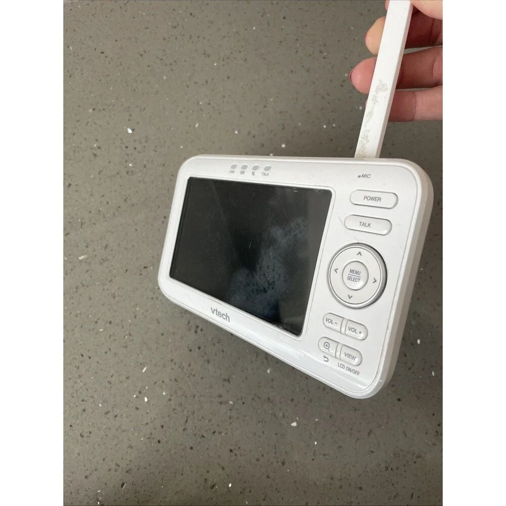 READ! VTech VM5263 Remote Video Baby Monitor 5